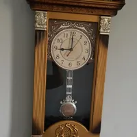 ساعت دیواری آویزدار طرح کلاسیک CITIZEN quartz سالم|ساعت دیواری و تزئینی|تهران, نیلوفر|دیوار