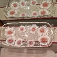شیرینی خوری گل برجسته ، استکان نعلبکی لب طلایی