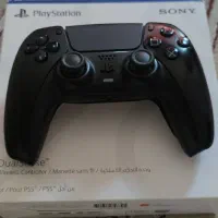 دسته ps5 .