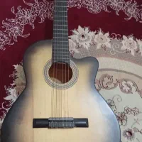 گیتار مدل dyamond