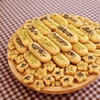 ورکشاپ شیرینی های سنتی و مدرن در آموزشگاه