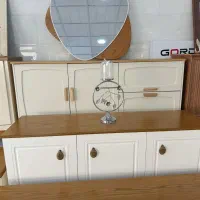 کنسول و آینه و میز تی وی