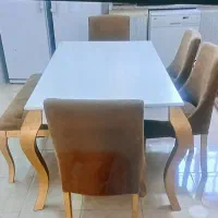 میز ناهارخوری