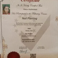 لمینت و ژلیش ناخن طبیعی