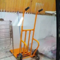 شرکت وانت تلفنی نیسان وباربری و جابجایی گاوصندوق