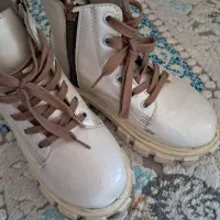 کفش|کیف، کفش، کمربند|اسلام‌‌آباد غرب, |دیوار