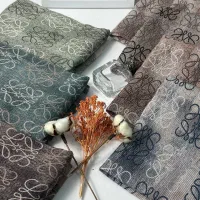 شال پلیسه برشکا طرح لووه