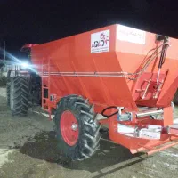 کودپاشی زمین کشاورزی