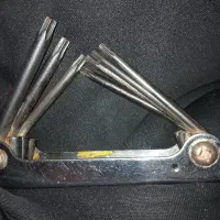 اچار الن ستاره ای ۸عددی برنداصل نصف قیمت خریدم