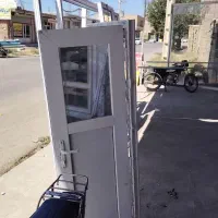 درب پی وی سی