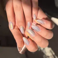 کاشت ناخن با قیمتی اقتصادی