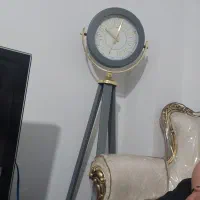 ساعت ایستاده