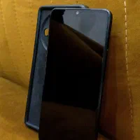 گوشی شیامیra3 به همراه کارتون و شارژر