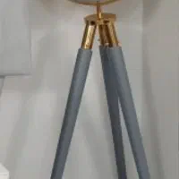 ساعت سه پایه