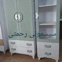 سیسمونی‌ تخت‌ کمد