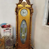 ساعت ایستاده