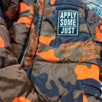 کاپشن و شلوار لی