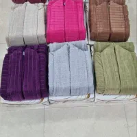 حوله کلاهدار لباسی