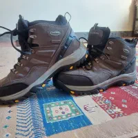کفش کوهنوردی خارجی ۴۴استفاده نشده