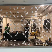 قاب بندی و آینه کاری