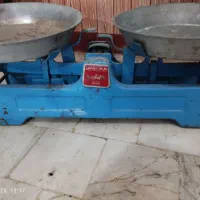 ترازوی قدیمی