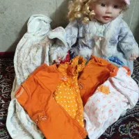 عروسک|اسباب‌بازی بچه|شیراز, شیشه‌گری|دیوار