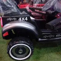 ماشین شارژی ۴موتوره  فورد افرود