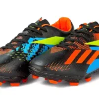 کفش فوتبال چمن