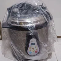 زودپز برقی کنوود|اجاق گاز و لوازم برقی پخت‌وپز|خرم‌آباد, |دیوار