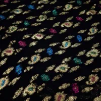 چند پارچه و تی شلوار