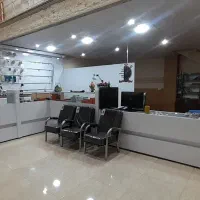 دکور و ویترین لوازم جانبی mdf و شیشه|فروشگاه و مغازه|پیرانشهر, |دیوار