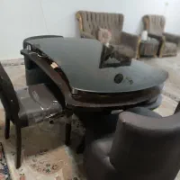 میز نهار خوری تمیز درحد نو