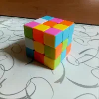 مکعب و کارت شعبده بازی