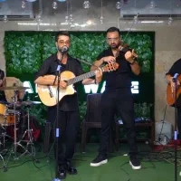 موزیک زنده،موسیقی زنده،گروه سورپرایز تولد(گیتار)|خدمات پذیرایی، مراسم|تهران, شادمان|دیوار