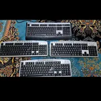 چهار عدد کیبورد سیمی سالم