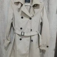 بارونی کرم رنگ. سایز یک الی دو