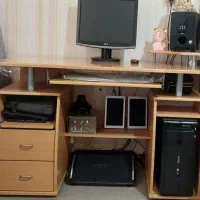 میز کامپیوتر