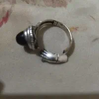 انگشتر نقره دست دلبر