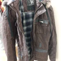 کاپشن گرم و ضد آب