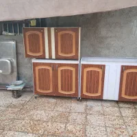 چند عدد در و کابینت