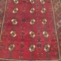 فرش دست بافت قدیمی بابافت بلوچی پرپرز