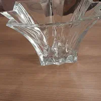 تعدادی ظروف پذیرایی