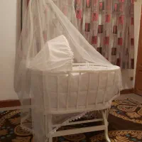 گهواره کودک|تخت و صندلی بچه|تهران, پرستار|دیوار