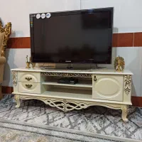 تلویزیون و زیر تلویزیون