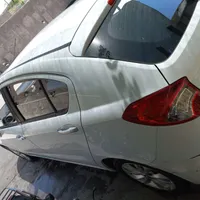 برلیانس H220 اتوماتیک، مدل ۱۳۹۶ استثنایی بدون رنگ|خودرو سواری و وانت|تهران, افسریه|دیوار