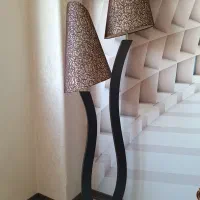 اباژور ایستاده
