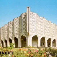 بنا کار و لوله کشی آب و برق کشی