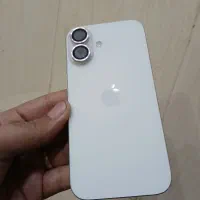 ایفون ۱۶ صفر در حد نات اکتیو با وسایل