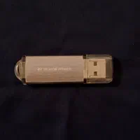 فلش سیلیکون پاور 4گیگ