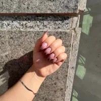 کلیه خدمات ناخن بابالاترین کیفیت وپایین تریین قیمت|خدمات آرایشگری و زیبایی|قزوین, |دیوار